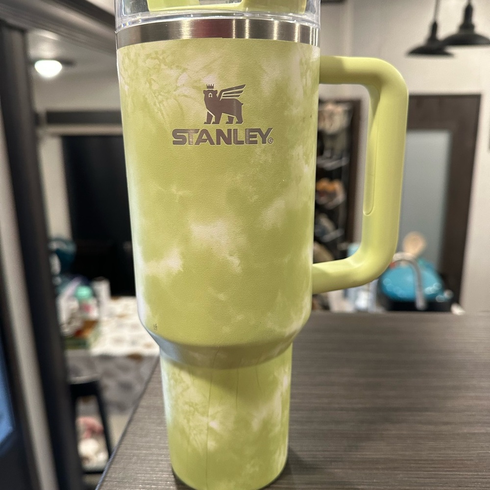 40oz Stanley